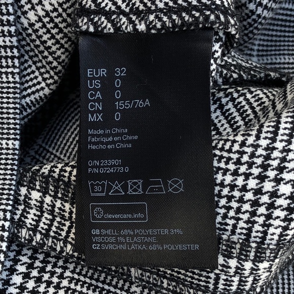 H&M Plaid Black Grey Print Mini Dress 3/4th Sz 0 - Picture 10 of 14